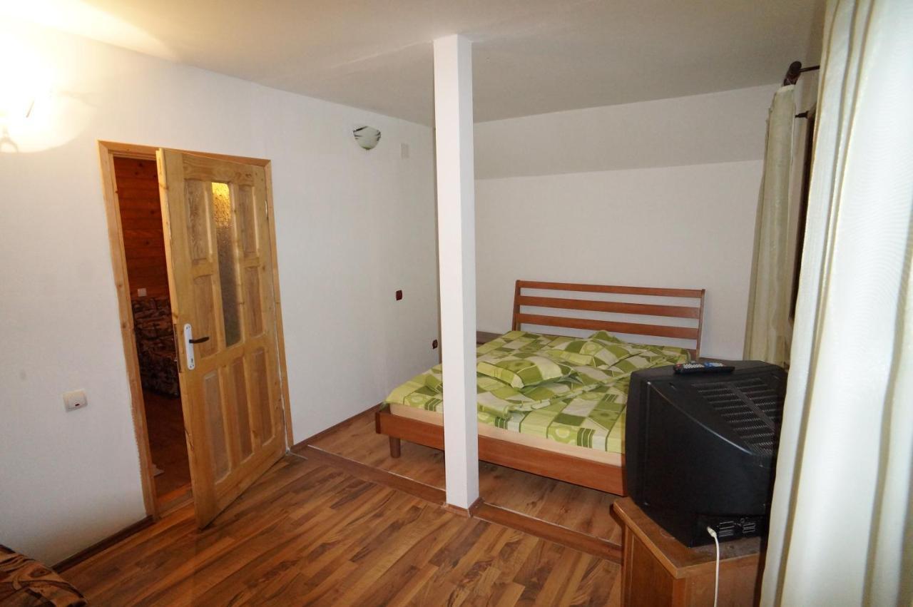 Casa Parvu Hotel Lunca Mare Buitenkant foto