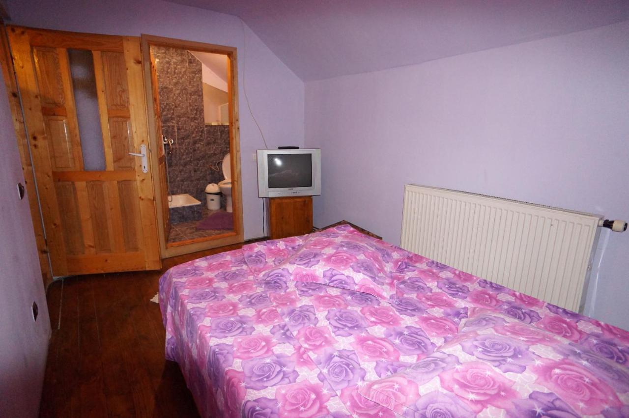 Casa Parvu Hotel Lunca Mare Buitenkant foto