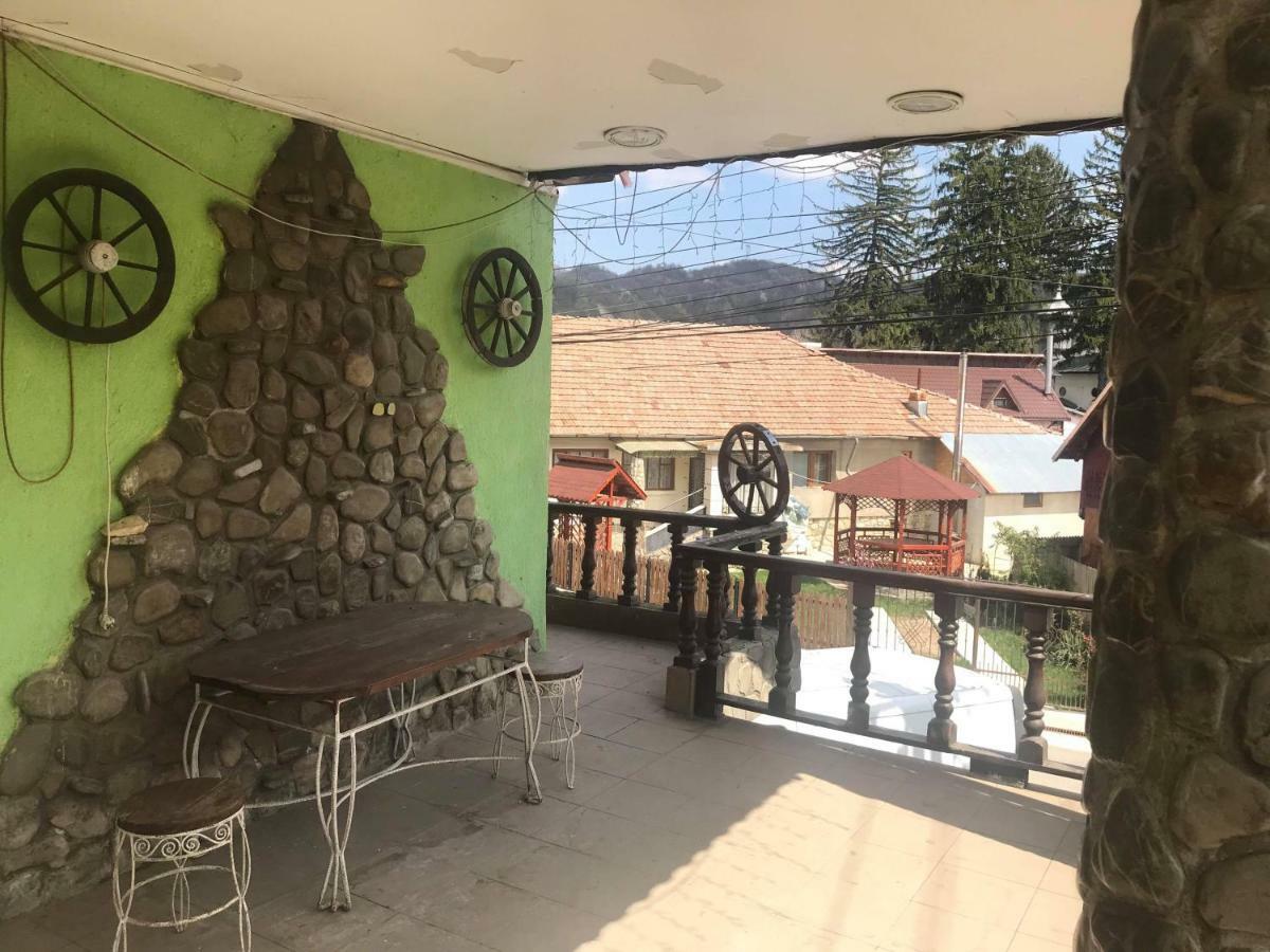 Casa Parvu Hotel Lunca Mare Buitenkant foto